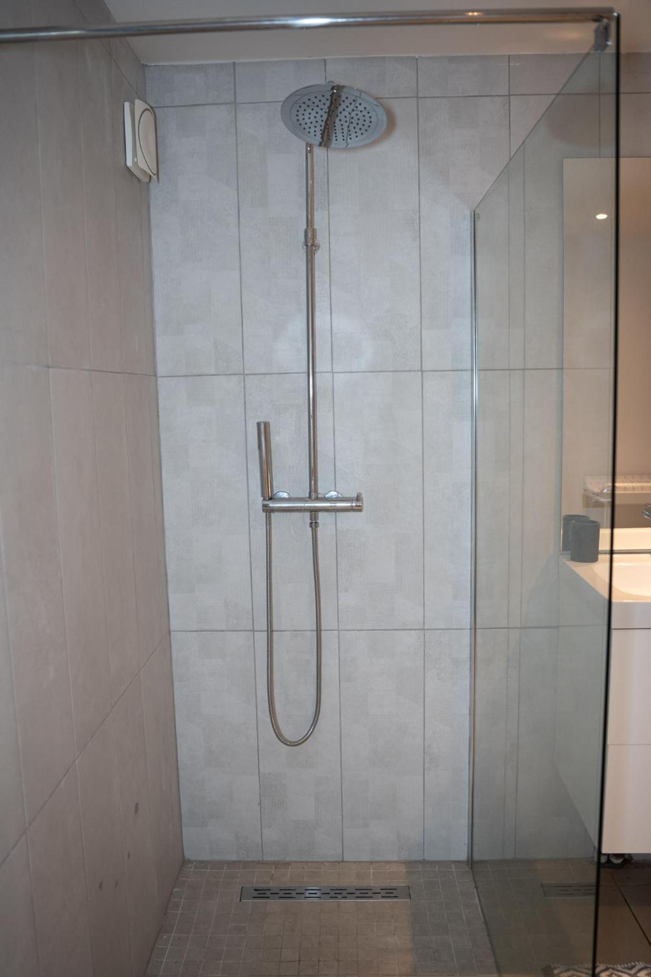 Apartamento Le Bathalzar Villeneuve-d'Ascq Exterior foto